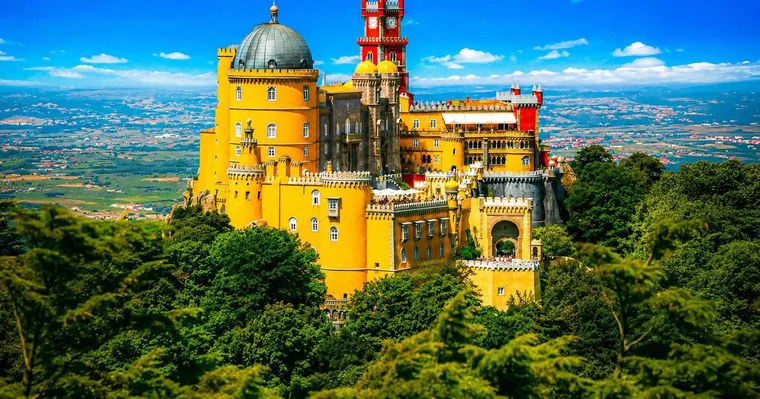 Excursão de um Dia a Sintra, Pena, Regaleira, Boca do Inferno e Cascais